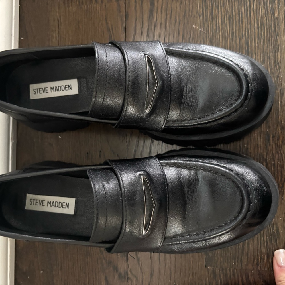 Steve Madden Black Slip-On Loafers with Smooth Leather and Sturdy Sole